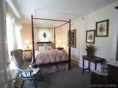 Alpine Haus Bed & Breakfast Inn Vernon Pokoj fotografie